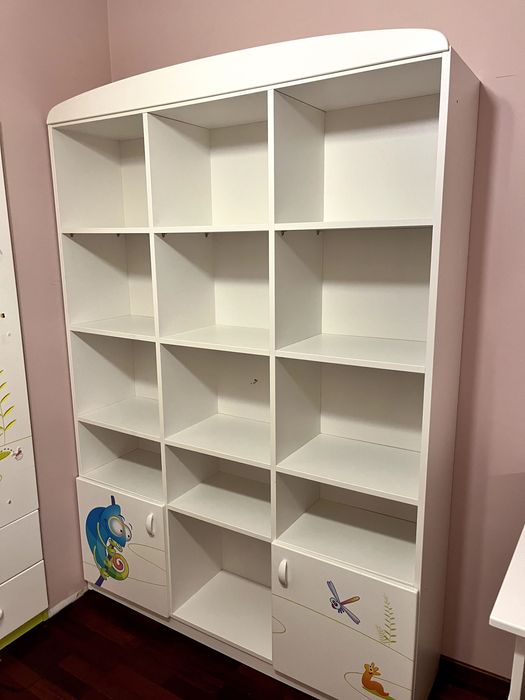 Łóżko, biurko, regał Meblik do pokoju dziecięcego