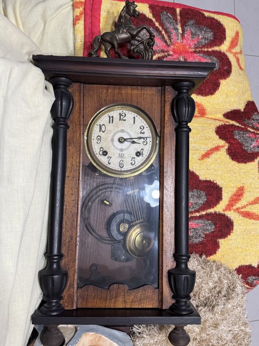 Relogio muito antigo