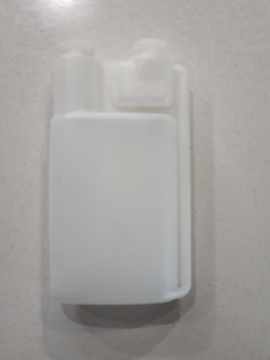 Butelki z dozownikiem typu twin neck 500ml.