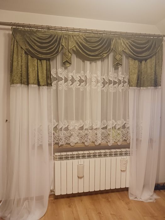 Komplet zasłon plus lambrekin