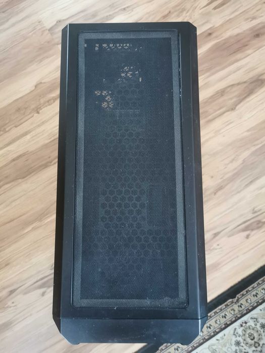 Komputer stacjonarny GTX1070/AMD Ryzen 5 2600/16GB RAM