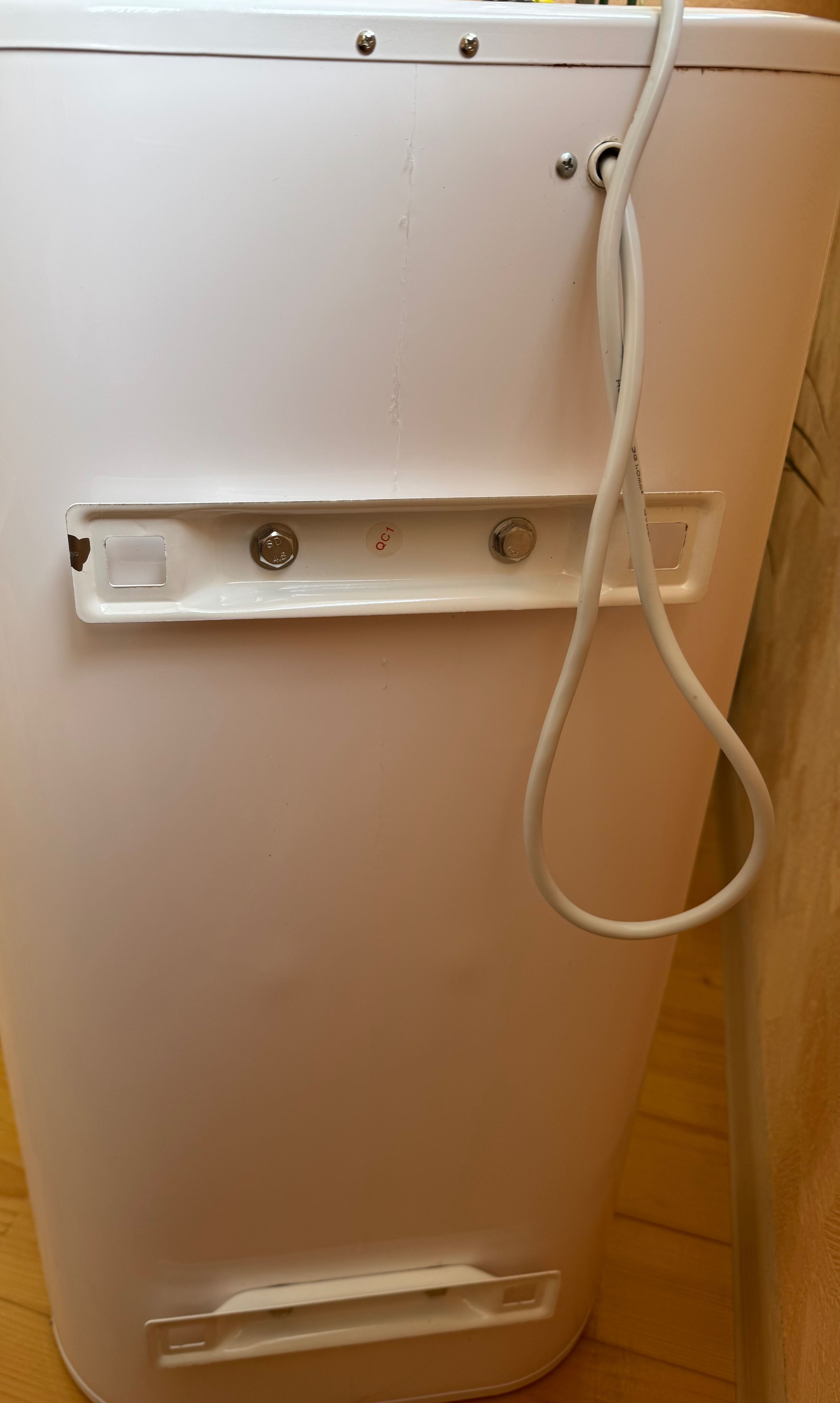 Продам водонагрівач електричний Thermex mechanik MK 50V