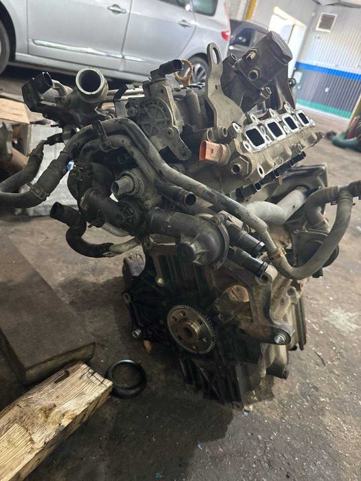 Двигун 1,4 л CAXA