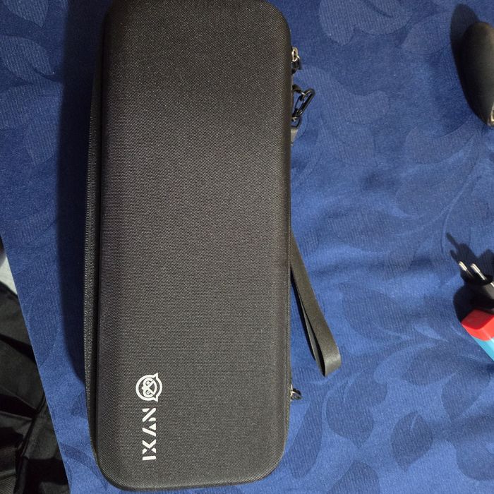 Nintendo Switch Oled desbloqueada + Extras