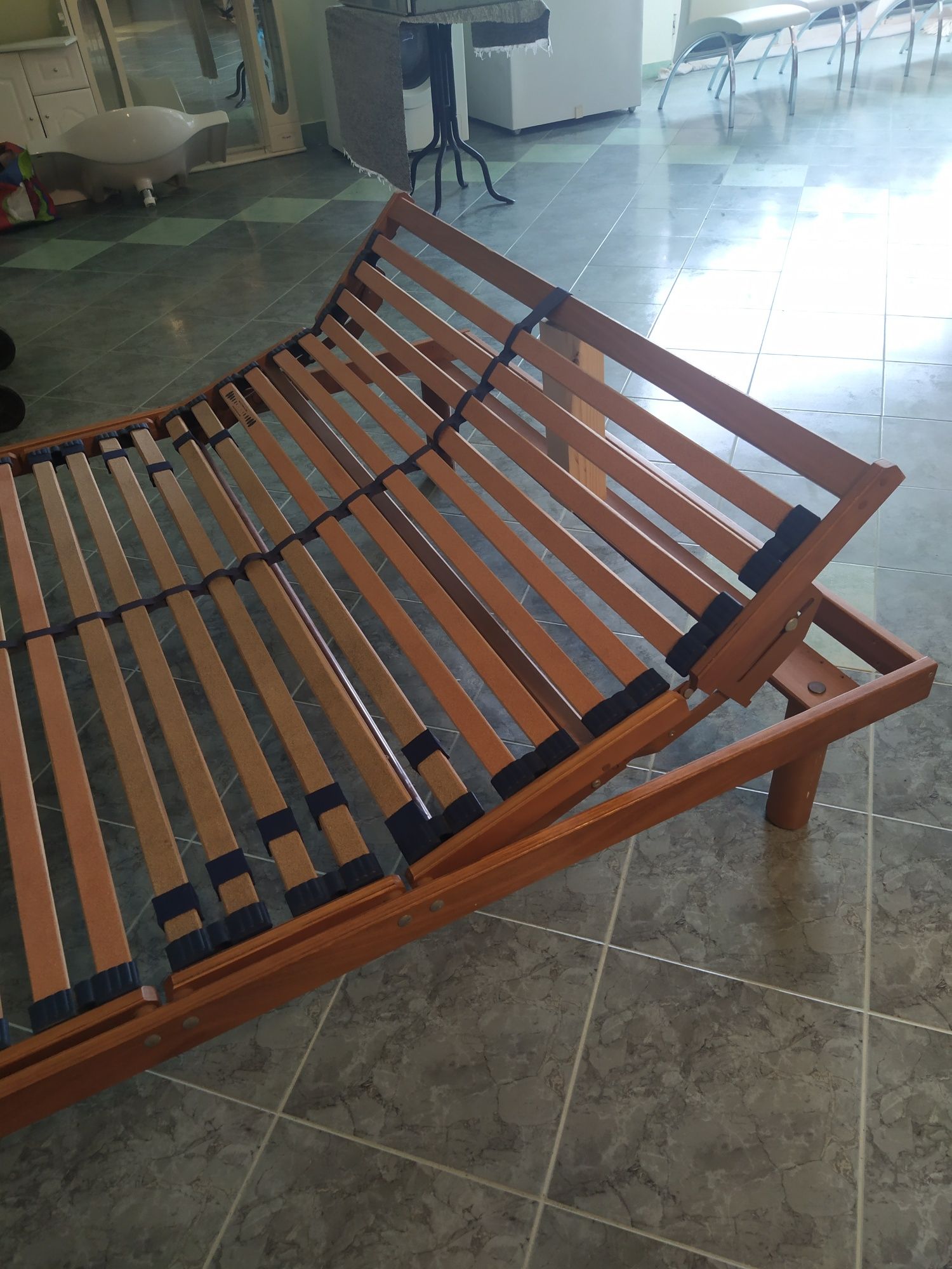 Estrado com pés 1,90 x 1,40