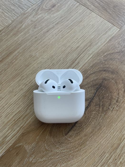 AirPods 4 ( sem cancelamento de ruído
