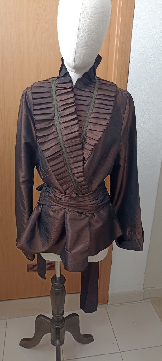 Roupa usada, senhora em óptimo estado