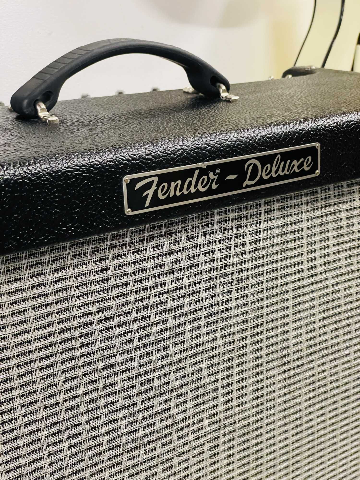 Ламповий комбопідсилювач Fender Hot Rod Deluxe Mexico(twin amp)