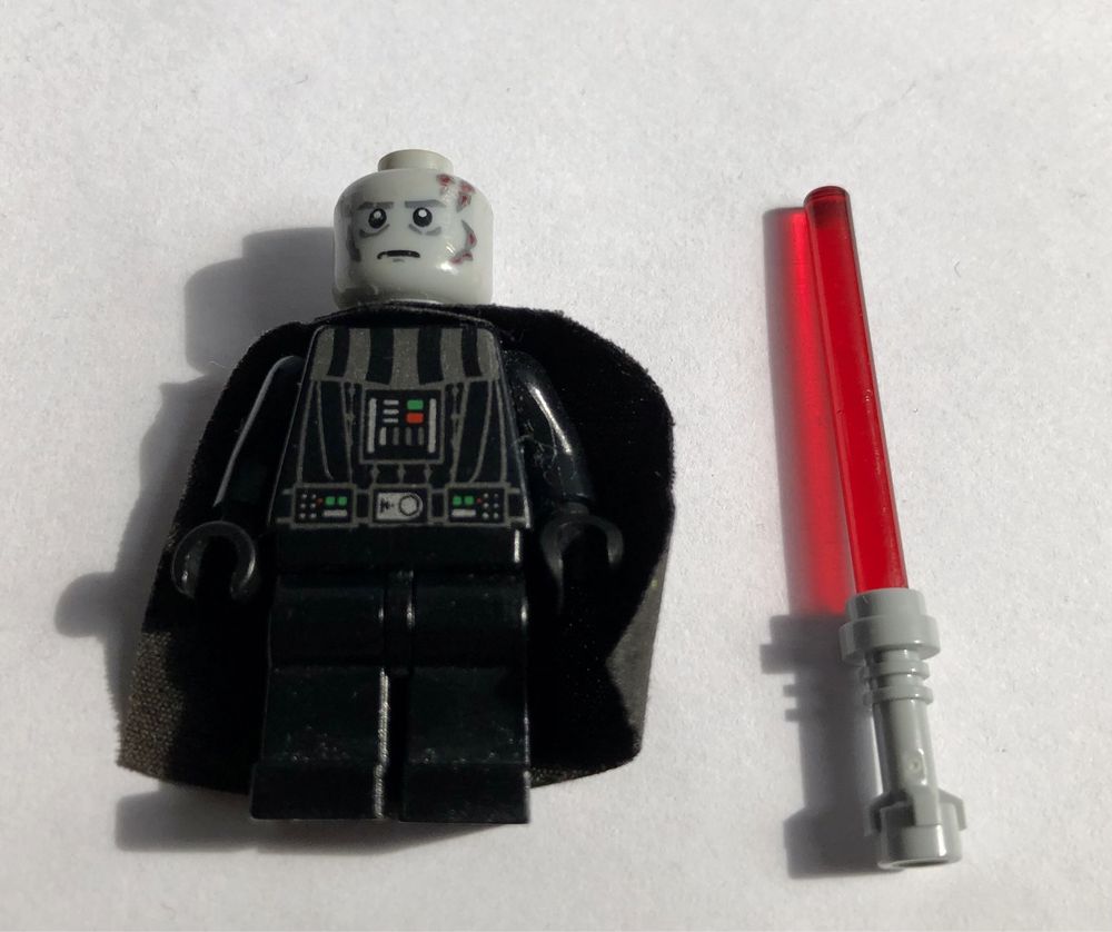 Lego star wars minifigurka darth vader