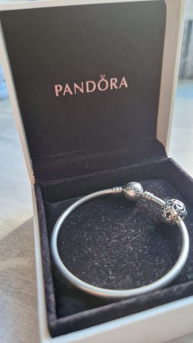 Браслет Pandora з бусінкою