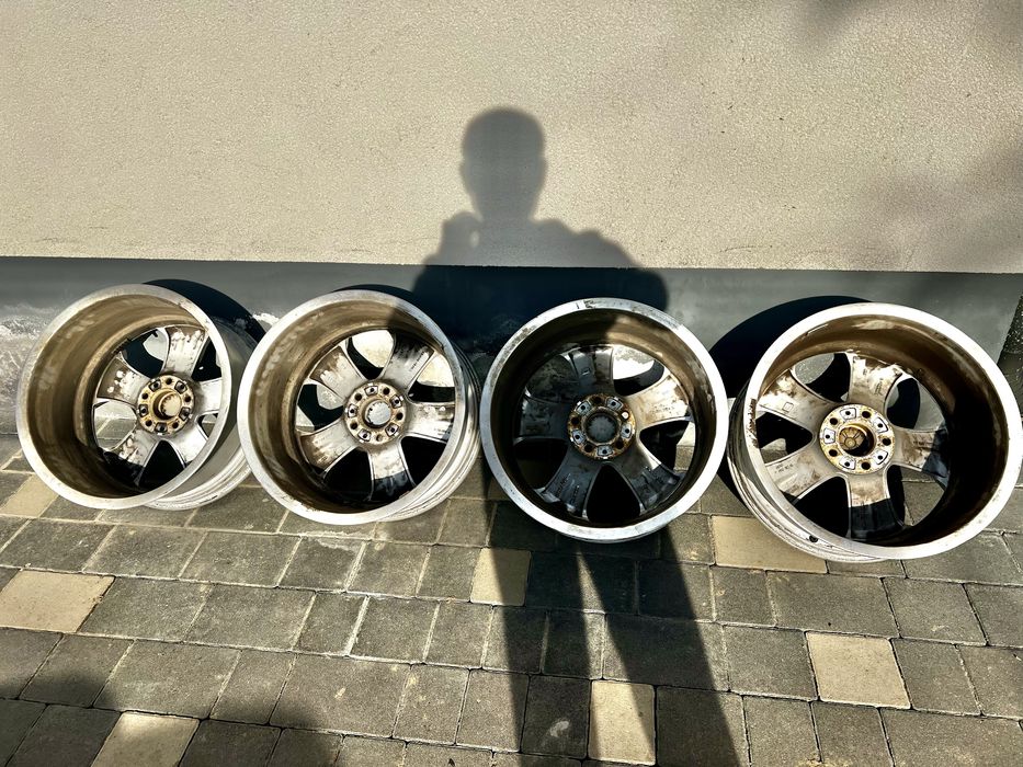 Продам комплект різновильотних дисків 232 стильBMW