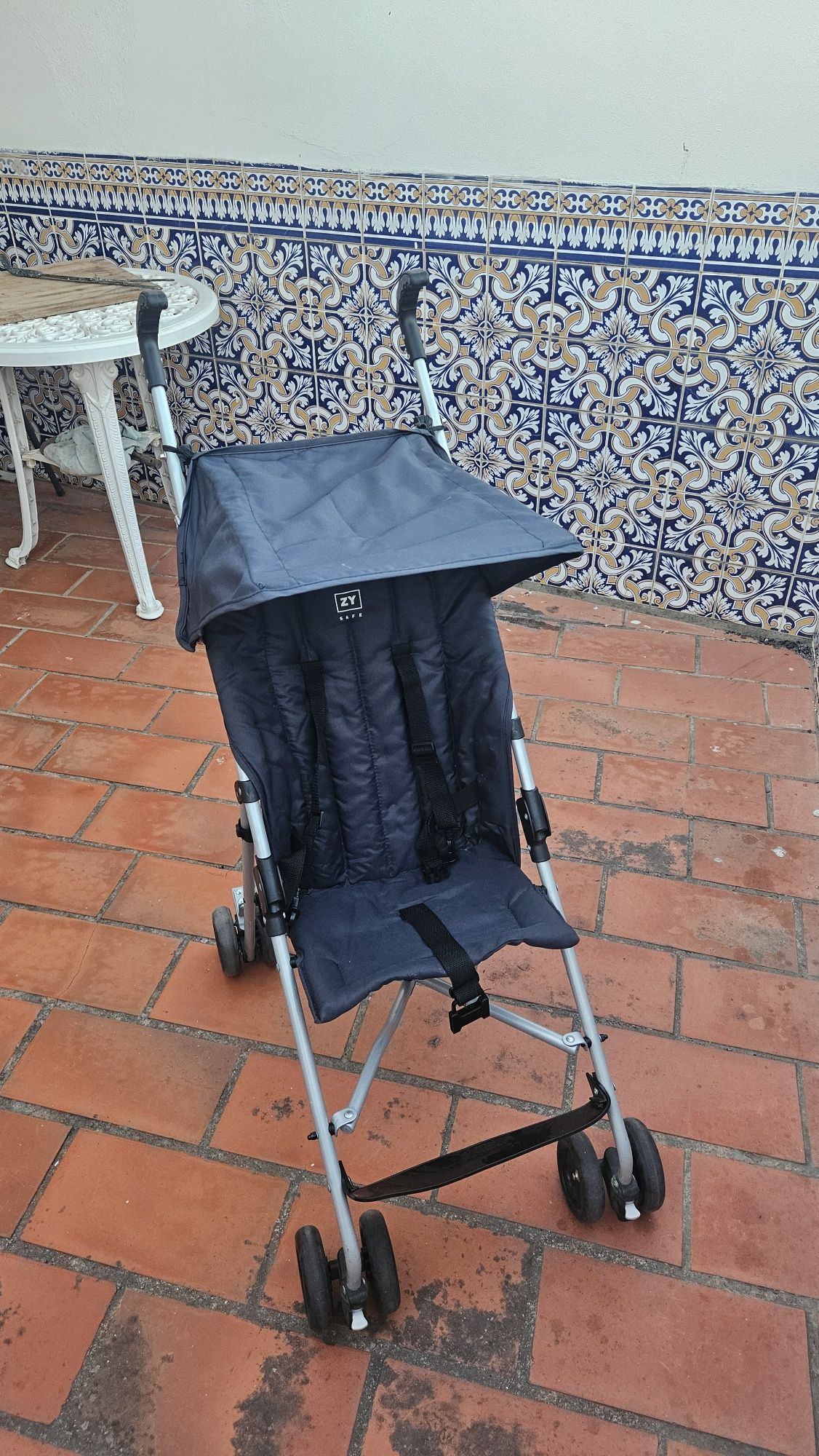 Carrinho de passeio Zippy