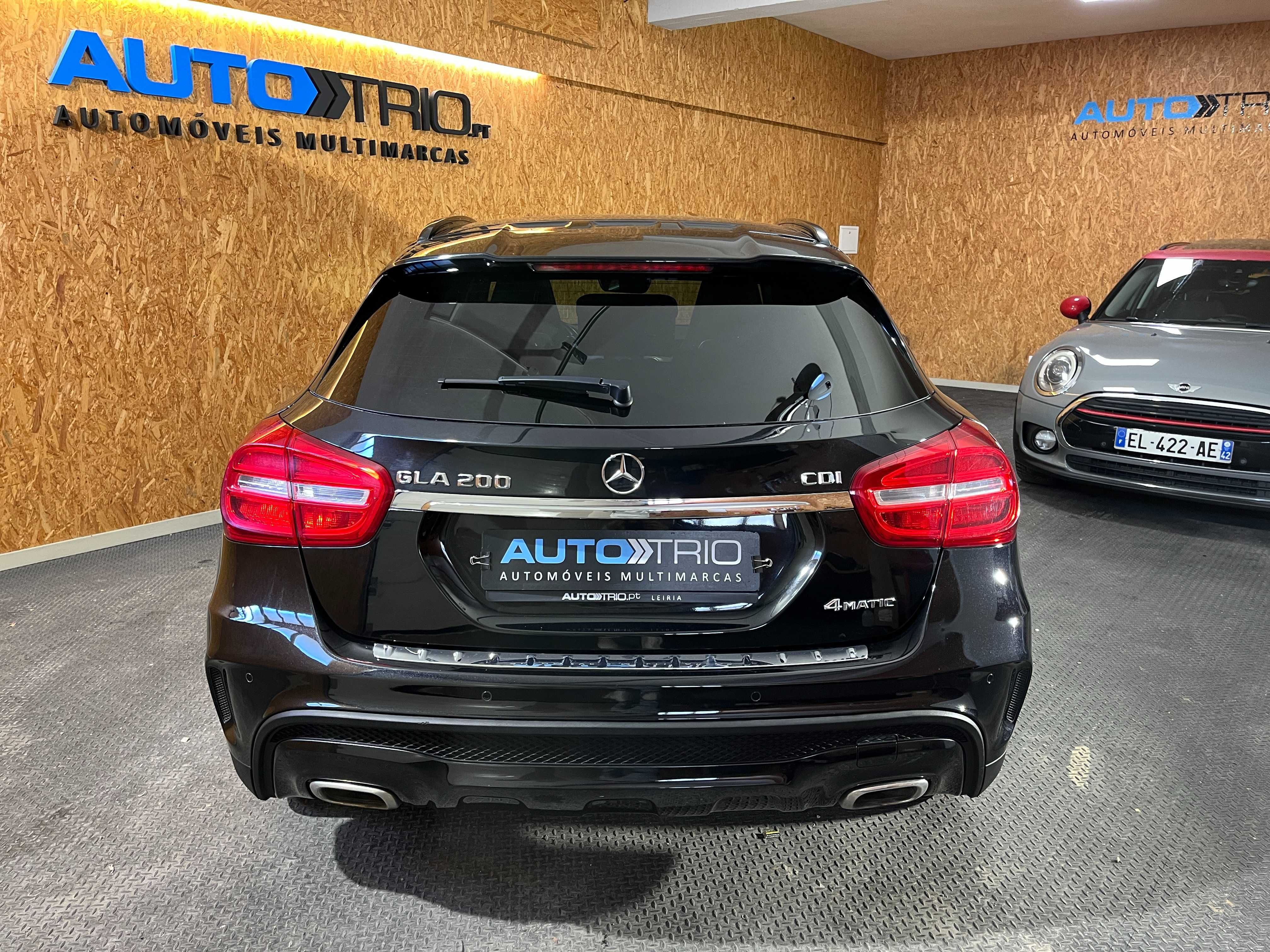 MERCEDES-BENZ GLA 200 CDi AMG Line 7G-DCT Automático