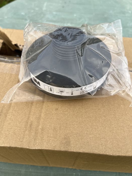 Filtr przeciwpyłowy 3M PF10 z gwintem RD40 - P3   18sztuk