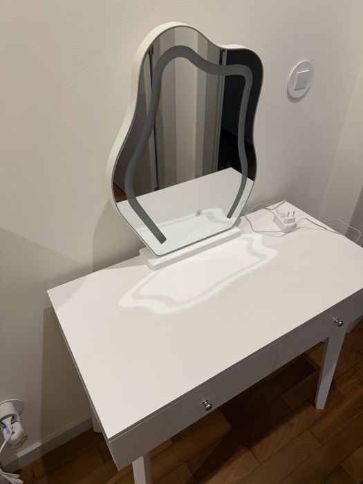Toucador com espelho