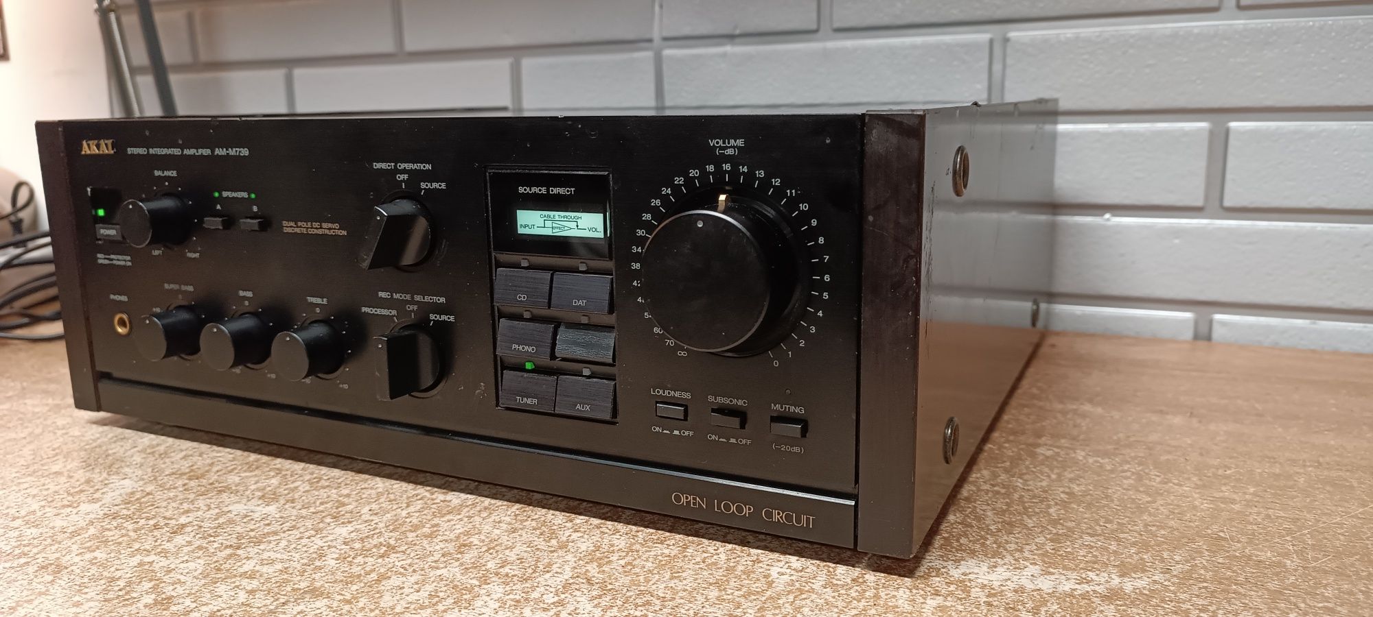 Wzmacniacz hi-fi stereo AKAI AM-A739. Japan
