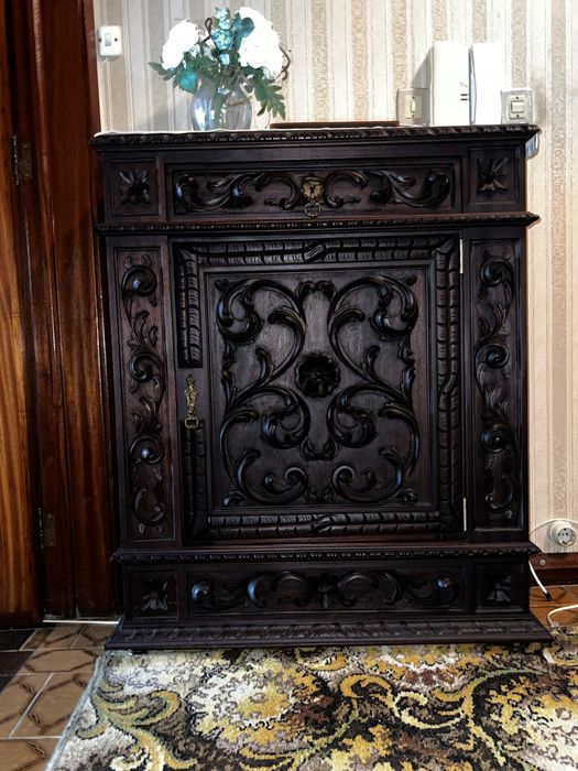 Movel antigo madeira maçica