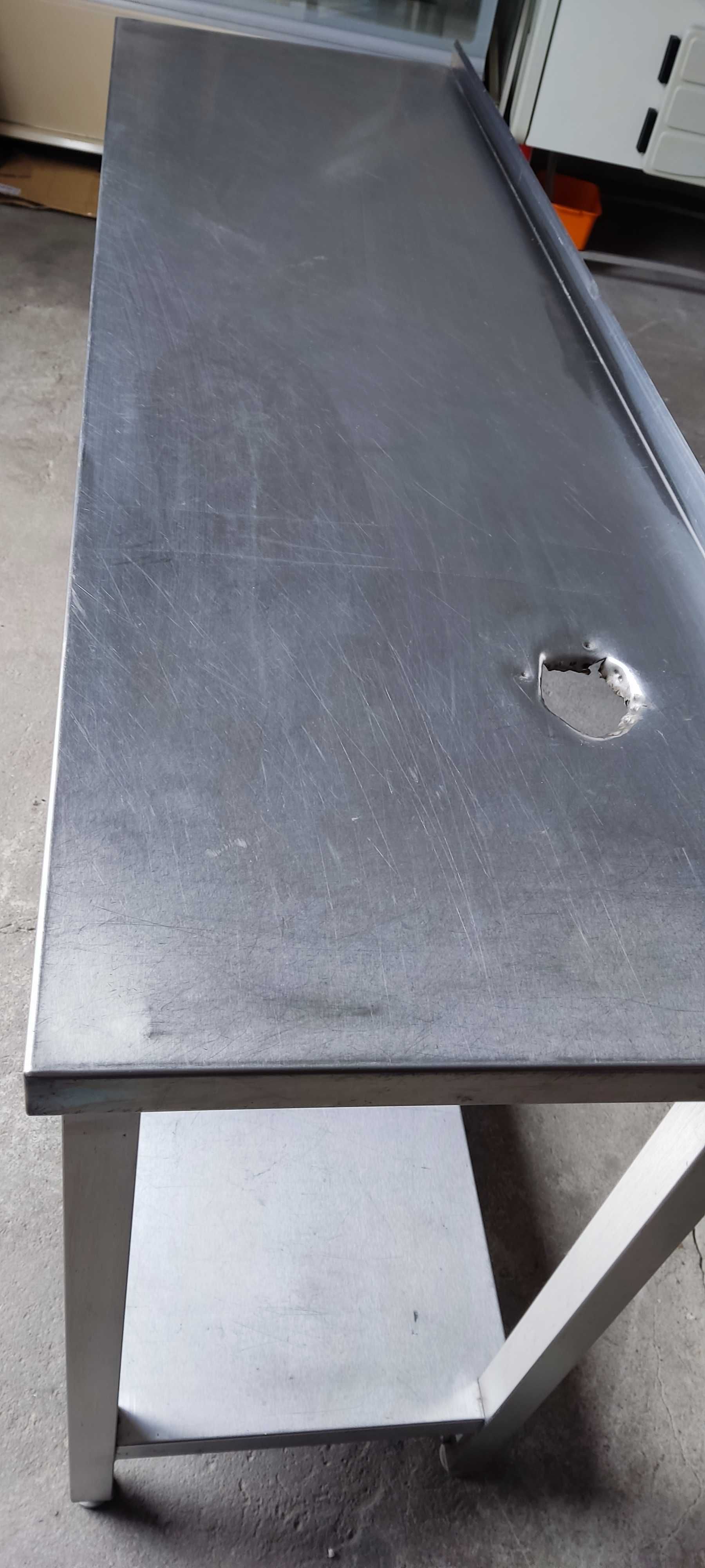 Stół nierdzewny stal INOX 1,2 mm firmy PLASTMET  dł 165 cm