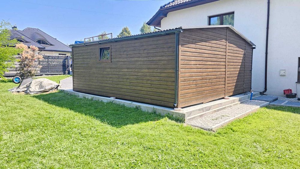 Garaż blaszany 6x5 drewnopodobny dwustanowiskowy dwuspadowy