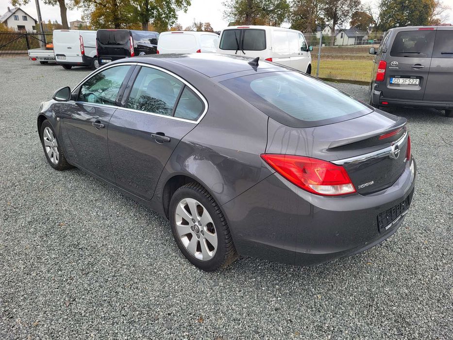 Opel Insygnia 2.0 CDTI Sedan z Niemiec
