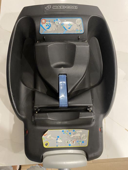 Carrinho de passeio, babycock e isofix MAXI COSI