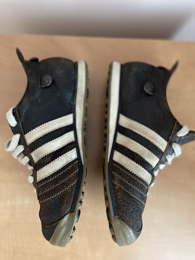 Кросівки Adidas Chile 62
