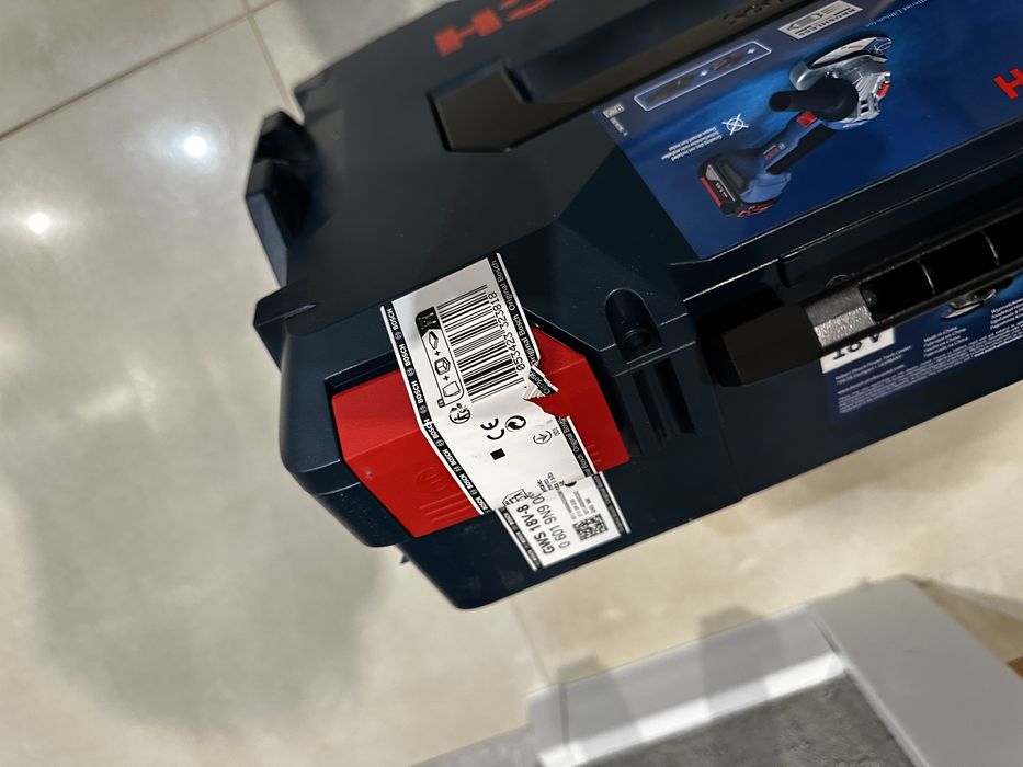 Bosch szlifierka kątowa GWS 18v-8 125mm, 2xGBA 4Ah, GAL  18v-40 L-BOXX
