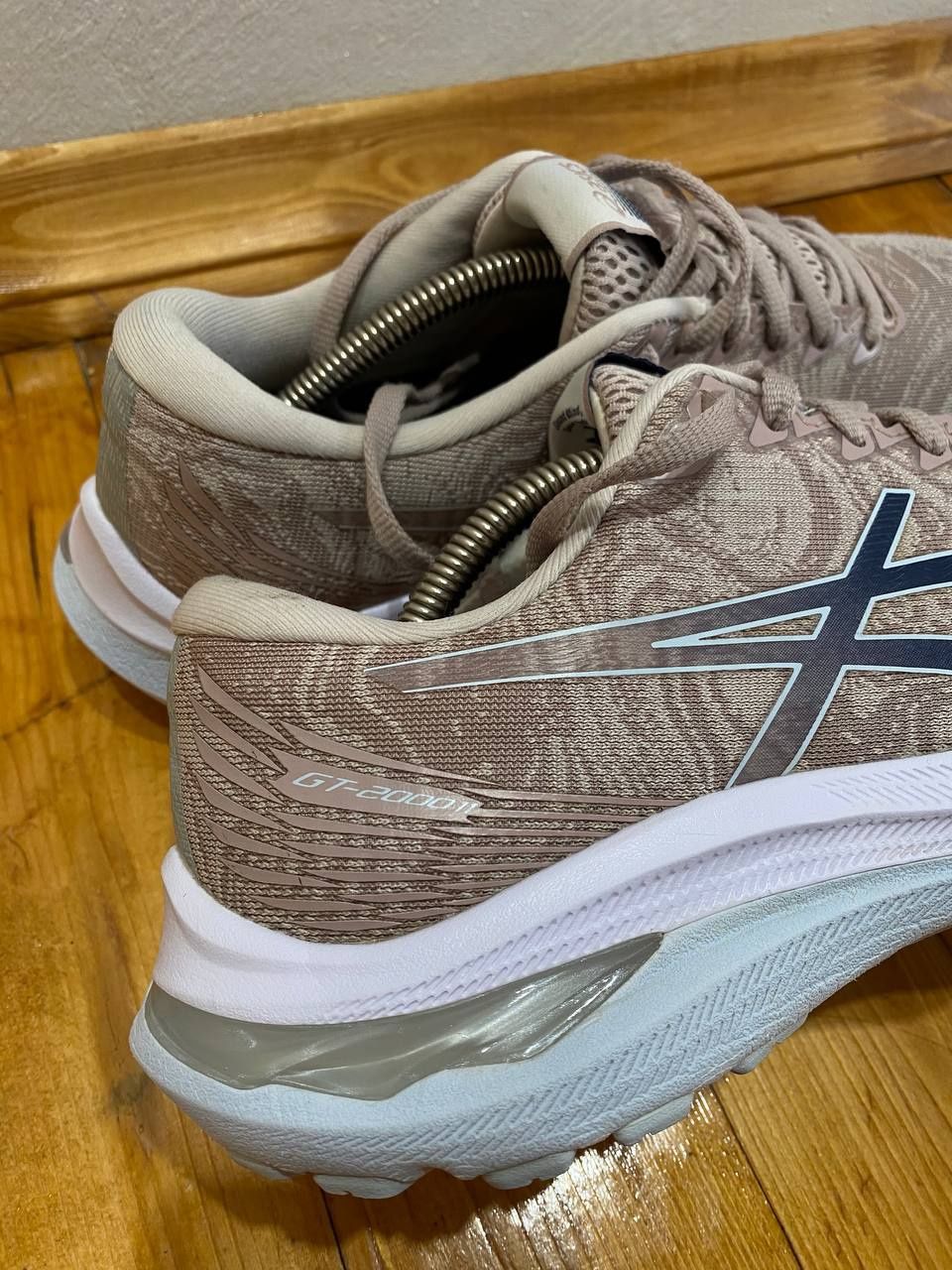 ASICS gt2000 41,5