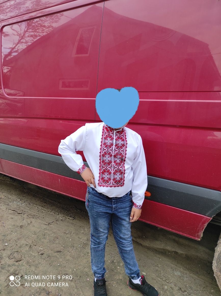 Вишита сорочка бісером для хлопчика!