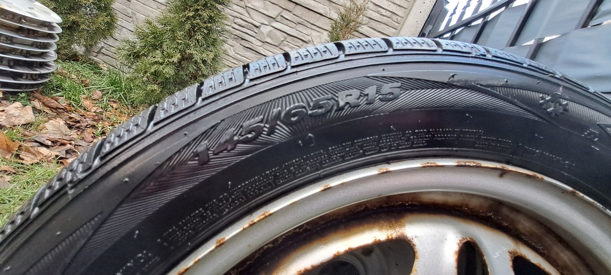 Koła Zimowe Smart 4x100 Nexen 145 65/ 15 2019r Falken 175 55/ 15 2016r