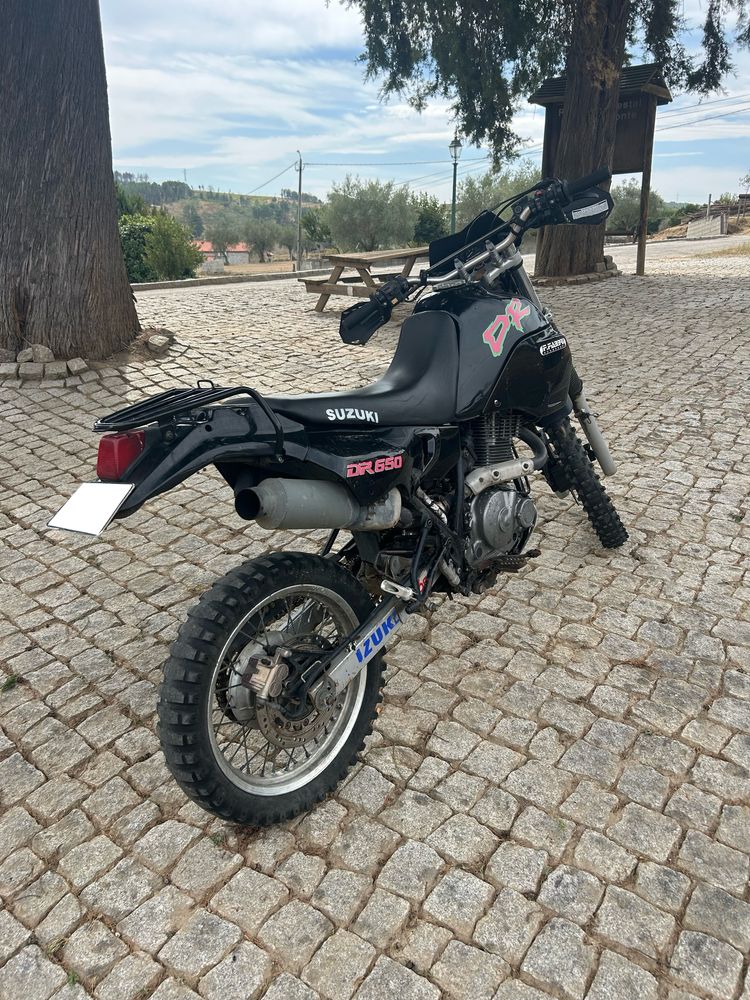 Suzuki DR 650 RE