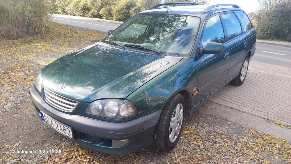 Toyota Avensis Lpg opony zimowe kombi hak