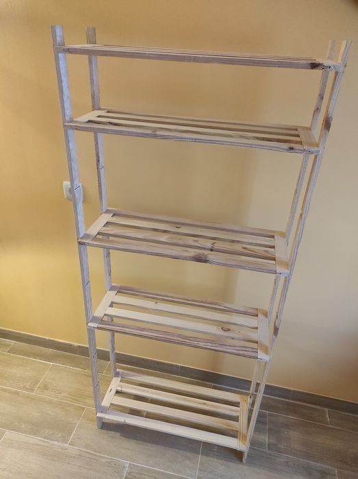 Estante em pinho IKEA