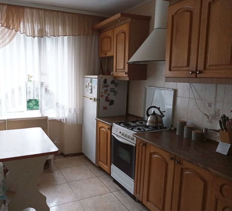 Оренда кімнати для дівчини від власника