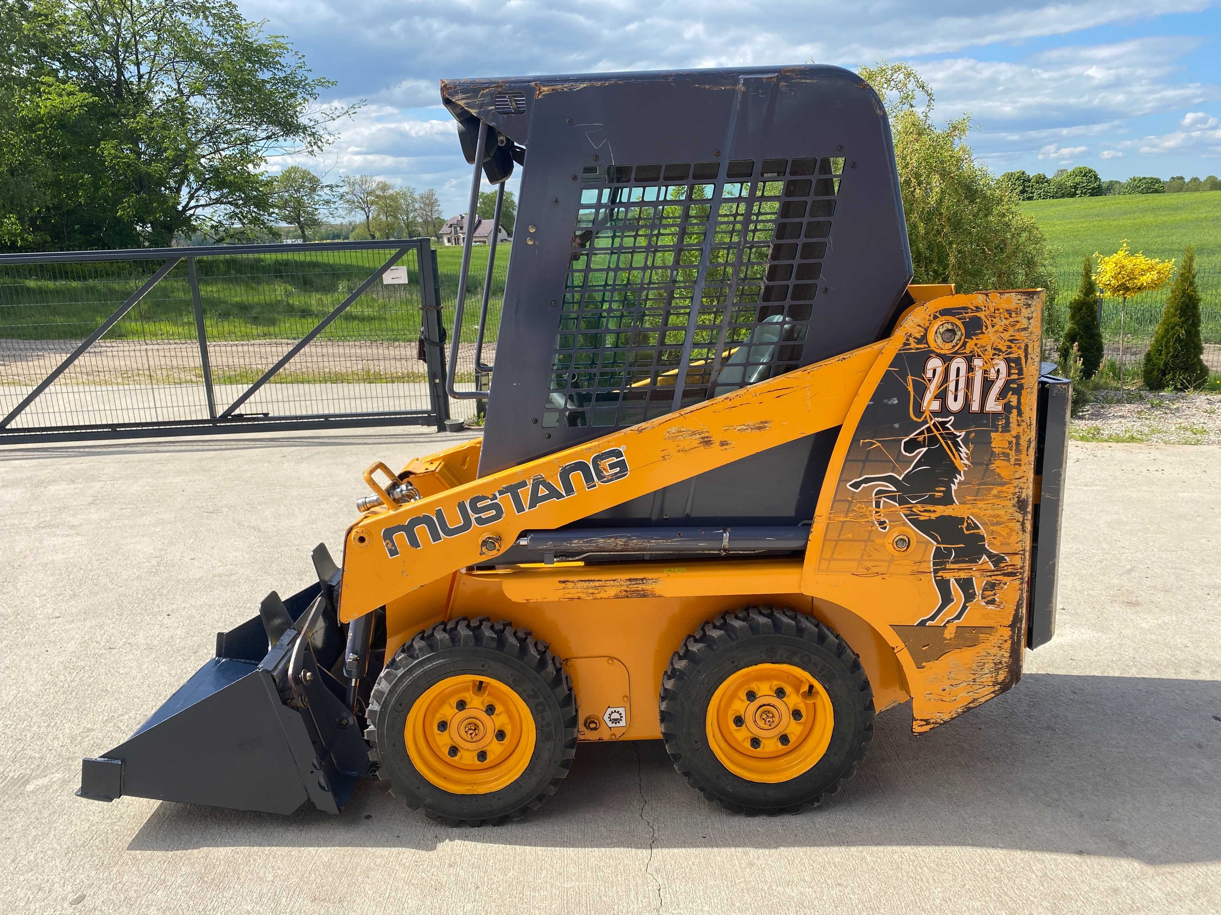 ŁADOWARKA MUSTANG 2012 KROKODYL ŁYŻKA Jak nowy bobcat nev holland jcb