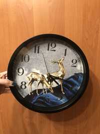 Настінний годинник для кухні з оленями електронний