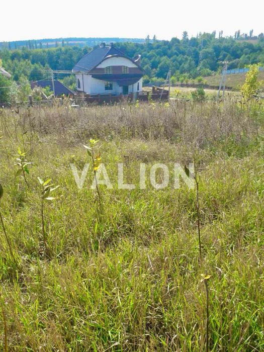 Продам видову ділянку 18 соток в Гореничах