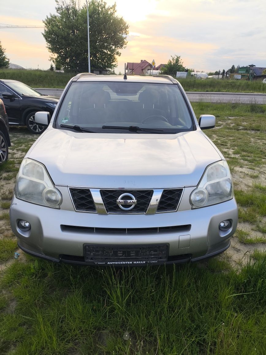 Nissan X-trail, 2.0 дизель, 4*4  для військового