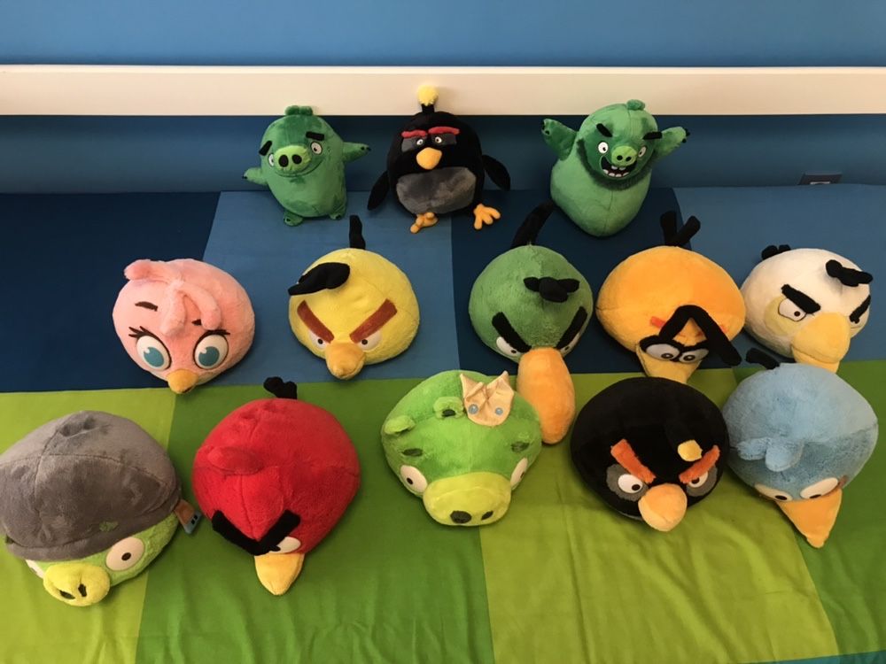 Angry birds - coleção completa peluches Continente