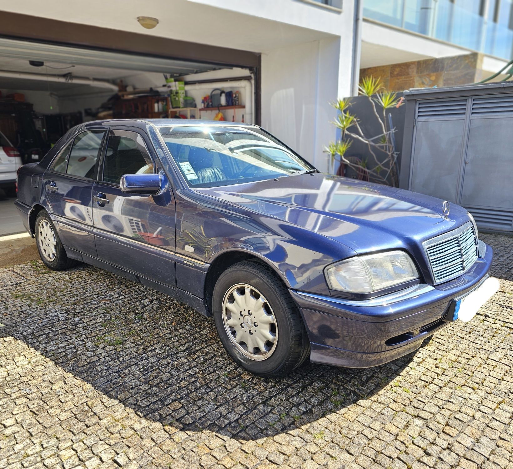 Mercedes C220 D Elegance Diesel | 1997 | 332.500Kms | Bom estado