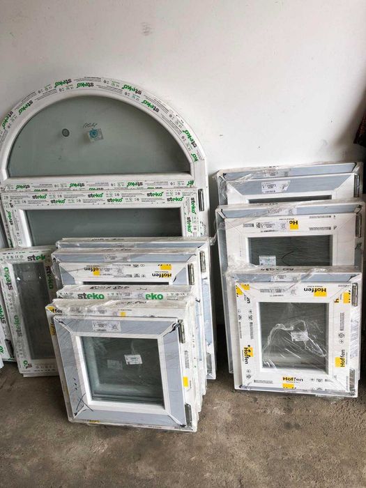 Продам готові металопластикові вікна та двері