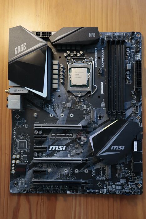 i5 8600k + z390 gaming edge ac