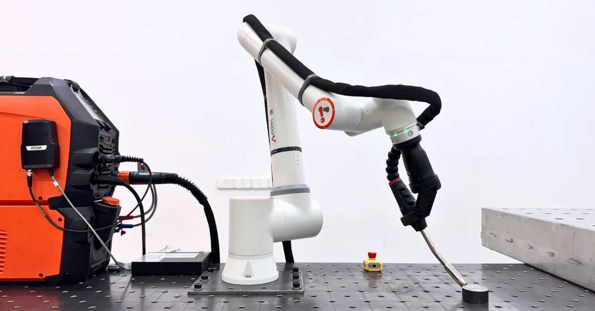 Robot spawalniczy Avena Robotics FR10 – Cobot do spawania 360º