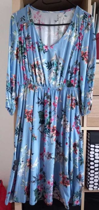 Sukienka ciążowa i do karmienia M, wiskoza, niebieska w kwiaty.