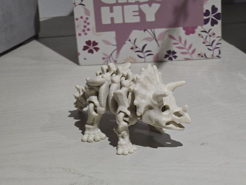 Esqueleto Dinossauro Triceratops Articulado