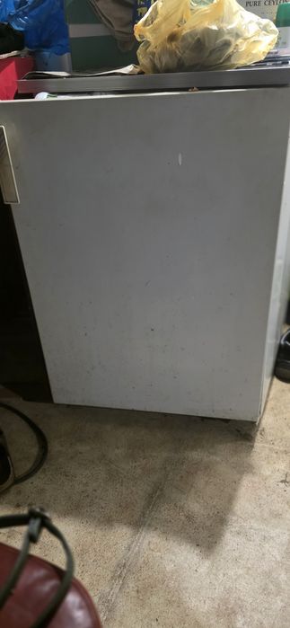 Холодильники робочі від власника побутові