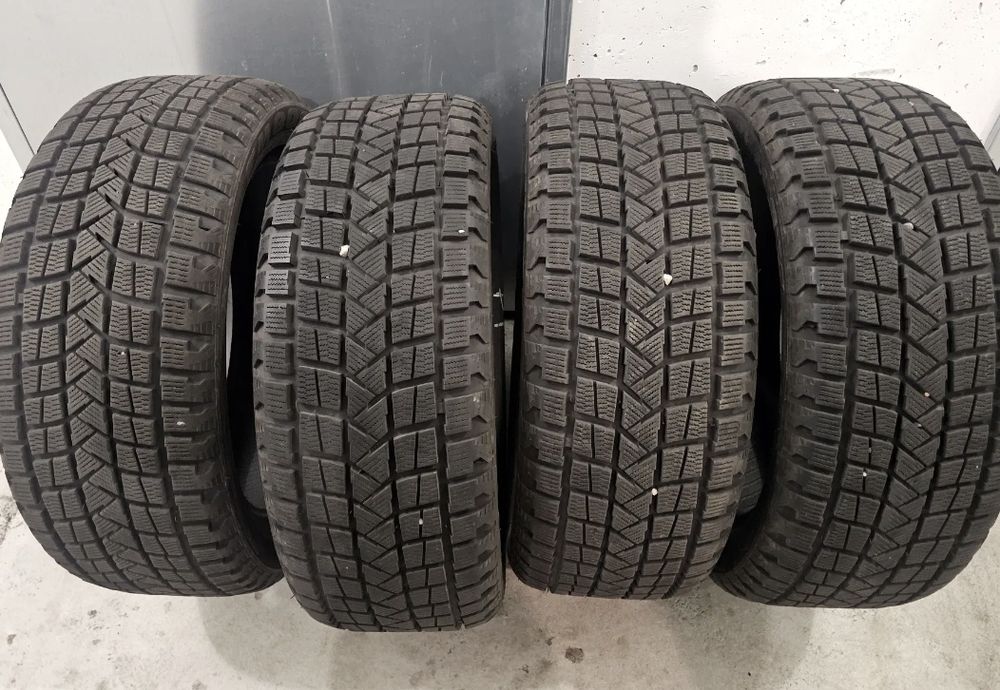 Sprzedam zimowe opony,  jak nowe!