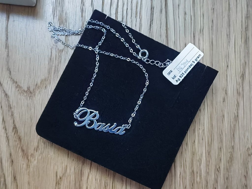 Naszyjnik z imieniem z kryształkiem Swarovski
