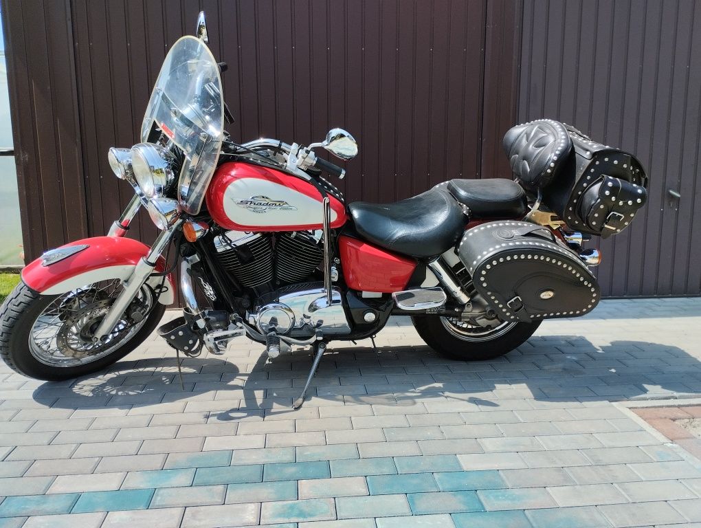 Honda Shadow VT 1100 ACE