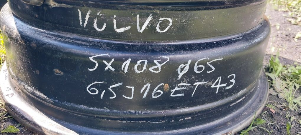 Felgi stalowe Volvo 5x108 6,5J16 ET43 otwór 65